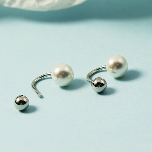 Pearl screw earrings for women  new trendy retro French light luxury high-end niche design versatile ear hooks