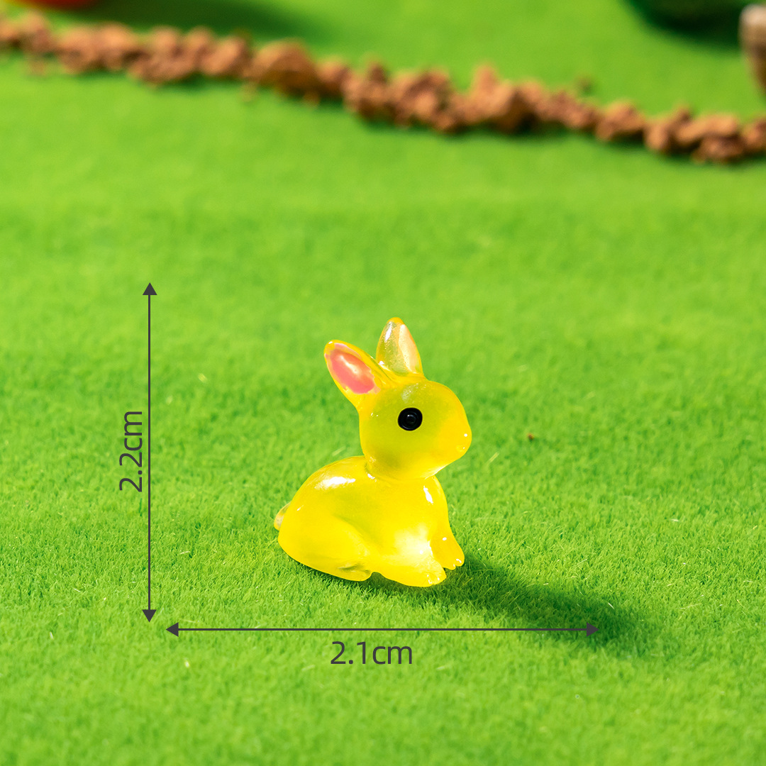 No. 4 Luminous Seven Color Rabbit-Yellow