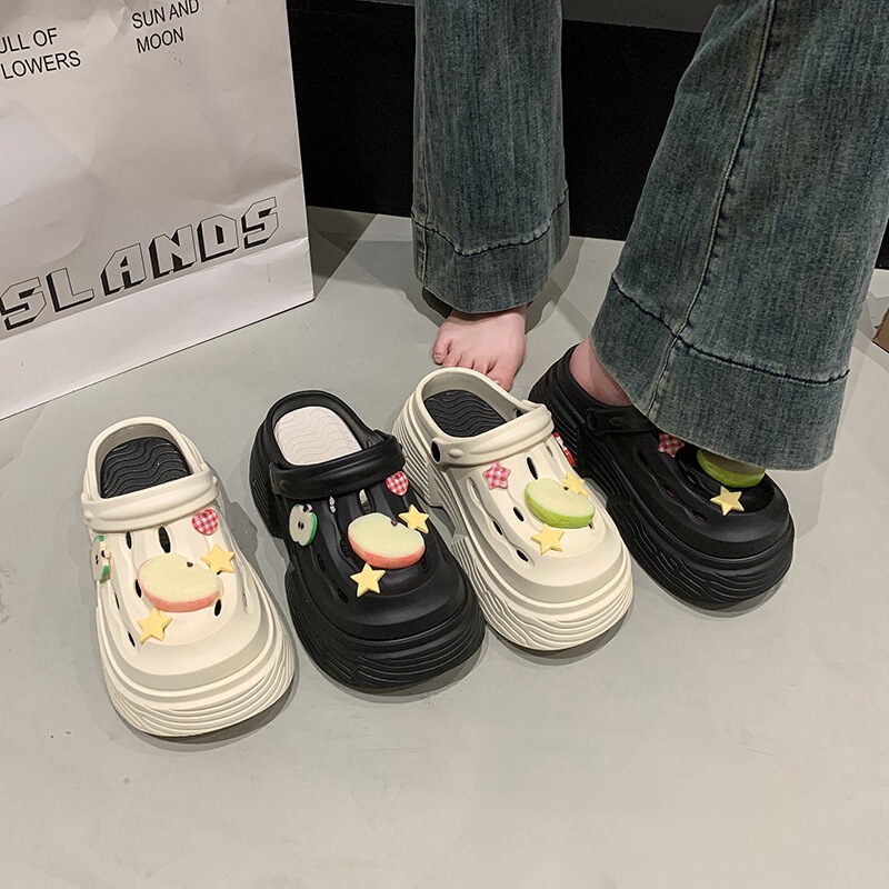 2026 Super Popular Dual-Wear Anti-Slip New Style Clogs for Women, Summer Closed-Toe Sandals with Star Design, Thick Sole, Odor-Resistant, Suitable for Outdoor Wear 2026 Super Popular Dual-Wear Anti-Slip New Style Clogs for Women, Summer Closed-Toe Sandals with Star Design, Thick Sole, Odor-Resistant, Suitable for Outdoor Wear
