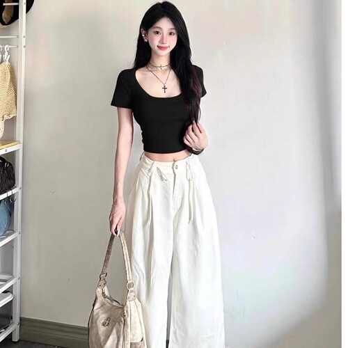 Red U-neck Short Sleeve Square Shoulder T-shirt for Women 2025 Summer Simple Hot Girl Fashion Fitted Slimming Short Top