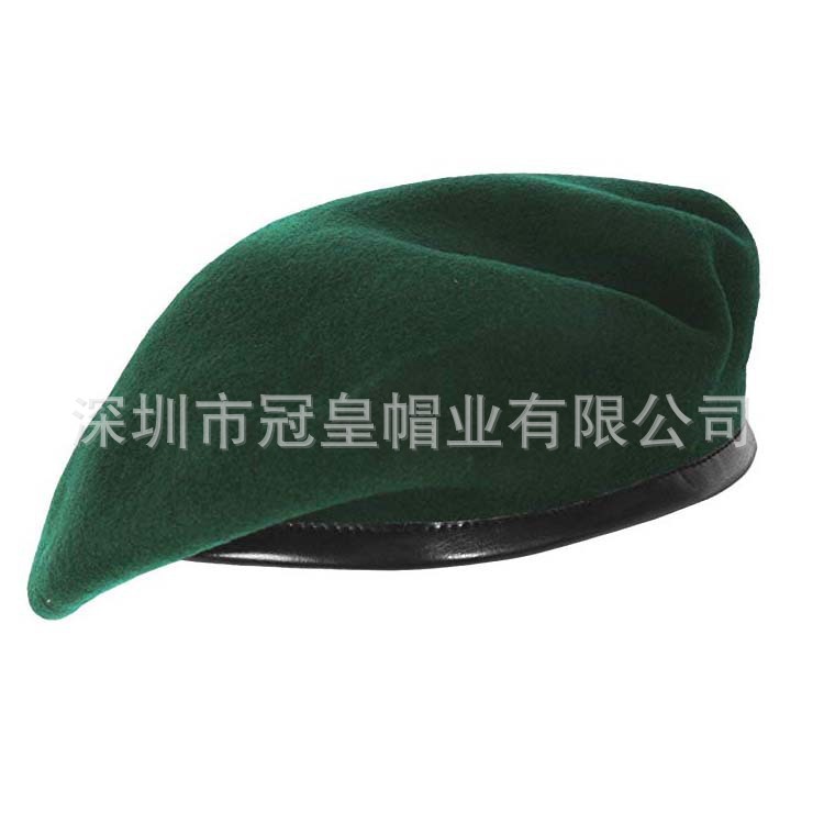 Demi-season woolen beret