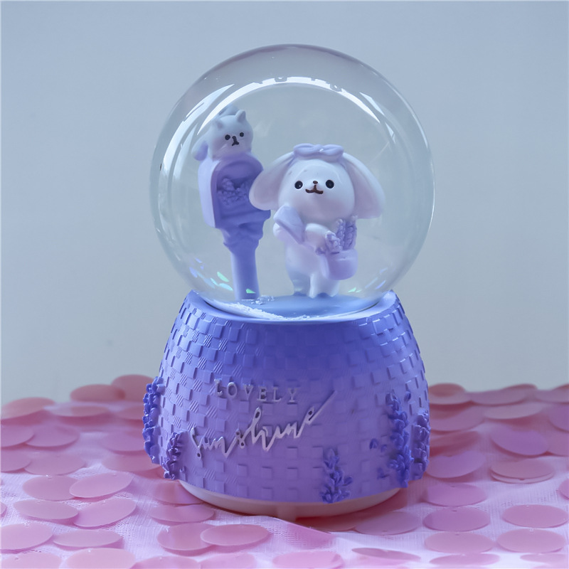 Nueva bola de cristal de mapache rosa pequeña, nieve, caja de música luminosa, luz nocturna, caja de música de regalo, artesanía de una pieza