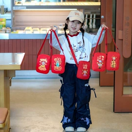 儿童单肩包;儿童双肩包;儿童胸包