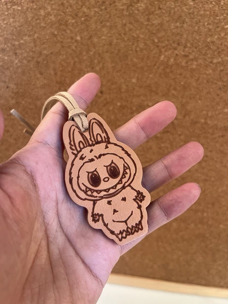 7CM Labubu's whole body is apricot color
