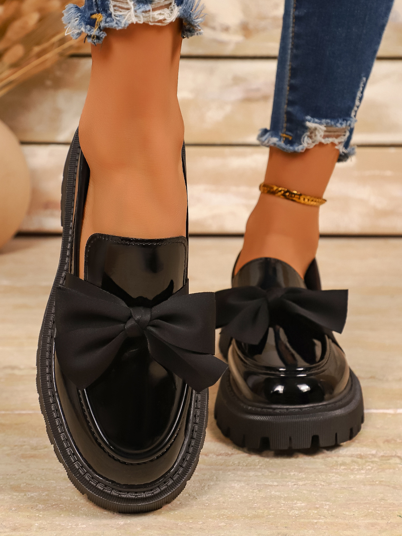 Damen Slipper Aus Leder Mit Schleife Und Elegantem Blockabsatz_voghion.com
