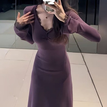 法式紫色v领蕾丝拼接连衣裙子女早秋季新款内搭打底修身显瘦长裙