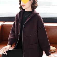 �������״����b2025�¿����r���·�50�q������Ůë��������