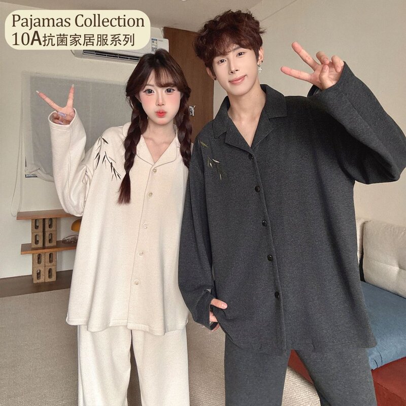 Can be worn as outerwear; cashmere-lined, warm couple's pajamas; women's warm, men's antibacterial loungewear set for autumn and winter Can be worn as outerwear; cashmere-lined, warm couple's pajamas; women's warm, men's antibacterial loungewear set for autumn and winter