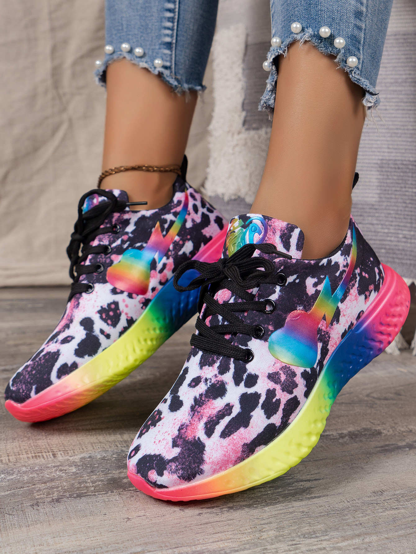 Sneakers da donna con suola arcobaleno, taglia grande, con laccio frontale leopardato e punta tonda_voghion.com