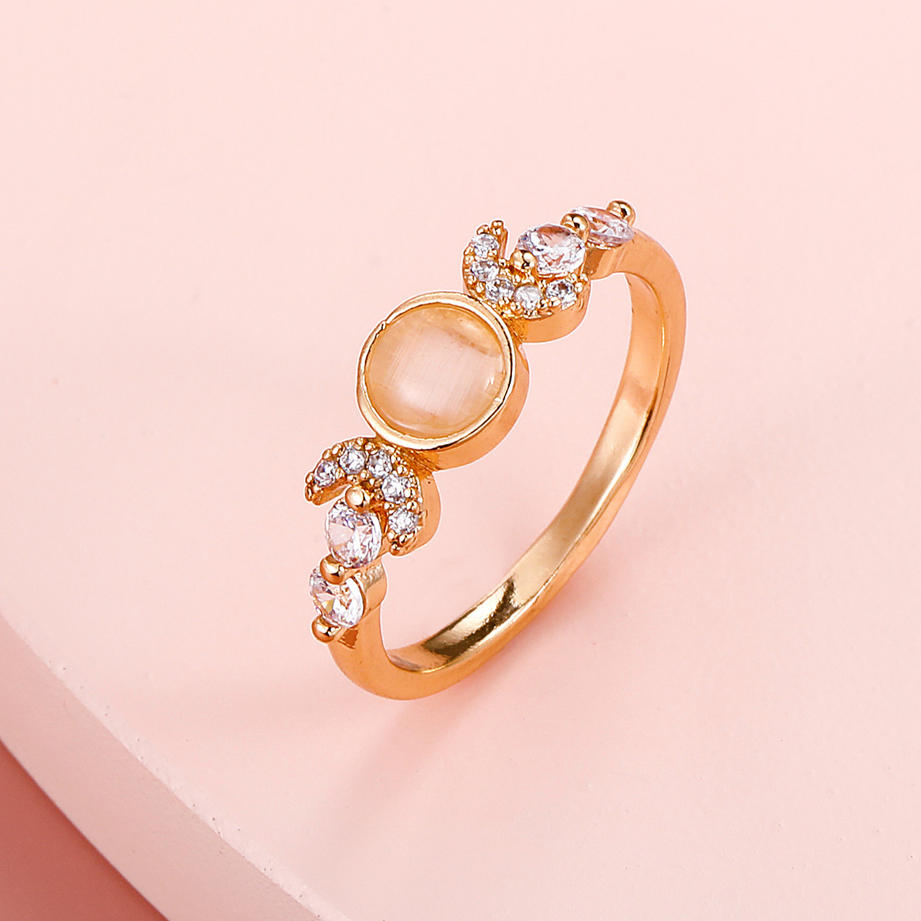 Simple Style Round Copper Rhinestones Rings display picture 2