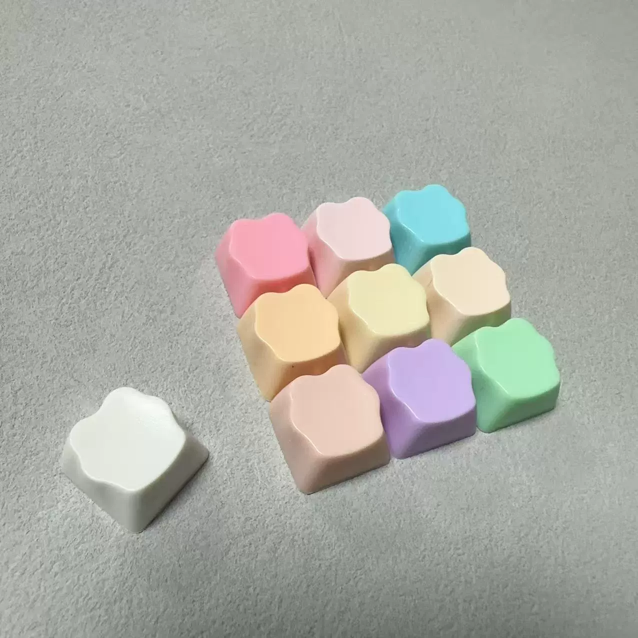 ABS-накладка XDA многоцветная клавиша крышка PC высокая прозрачная крышка круглая крышка M бобовое сердце голова капс, маленький медведь головка, крышка кота коготь силиконовая крышка