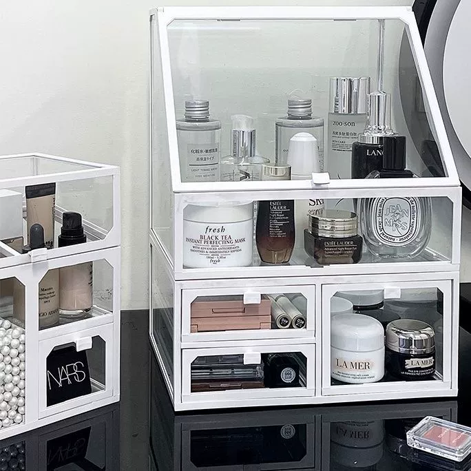 Стеклянная коробка для хранения косметики, доступный роскошный и высококачественный туалетный столик, стеллаж для хранения средств по уходу за кожей, духов и помады, прозрачный и пыленепроницаемый.