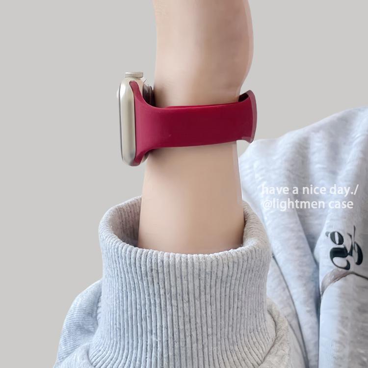 Suitable for Apple Watch Applewatch11 Silicone Strap S10 Small Waist Summer Sports Breathable Wristband Watch