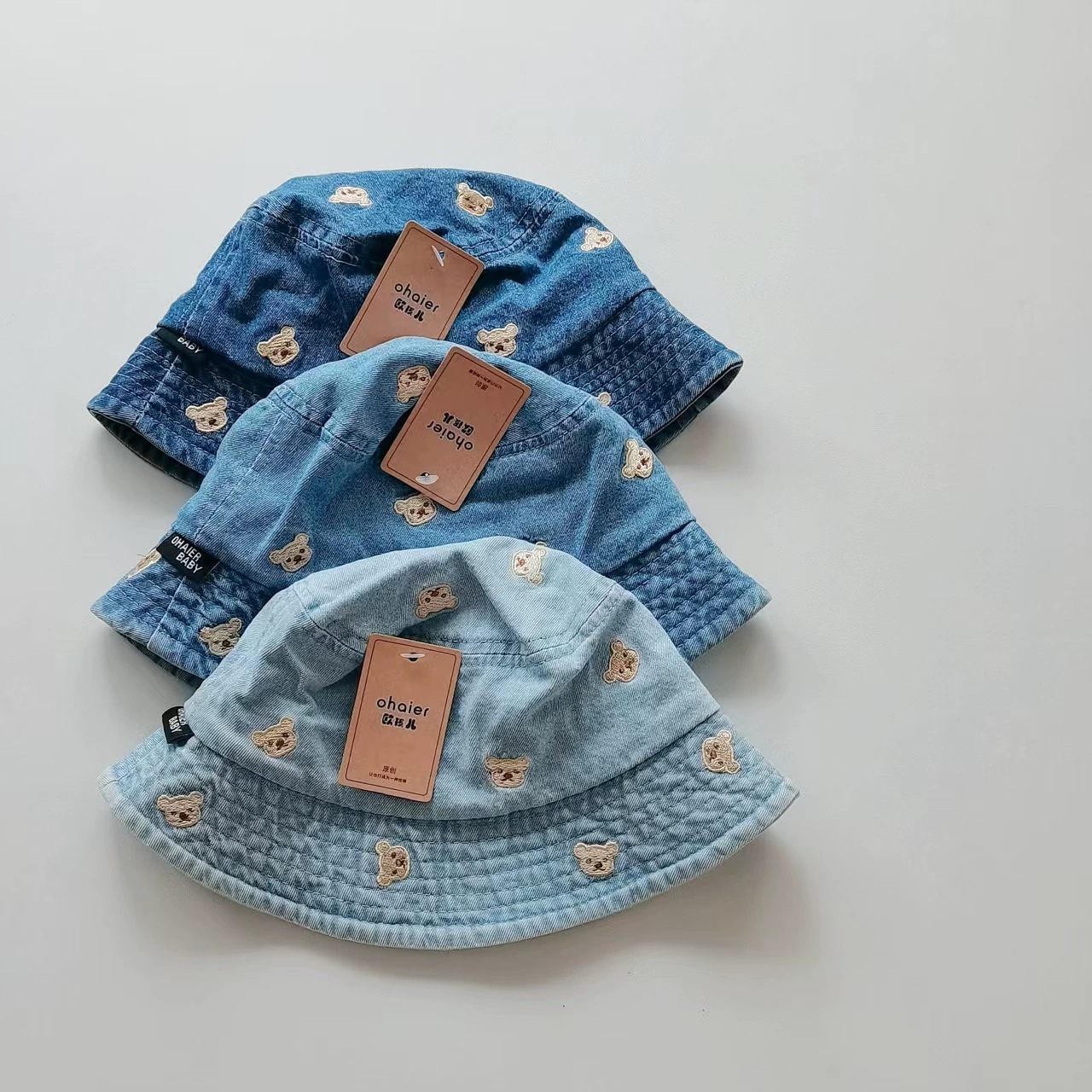 Детская джинсовая шляпа для мужчин и женщин, девочек, с embroidery, с маленькими медведями, оптовая