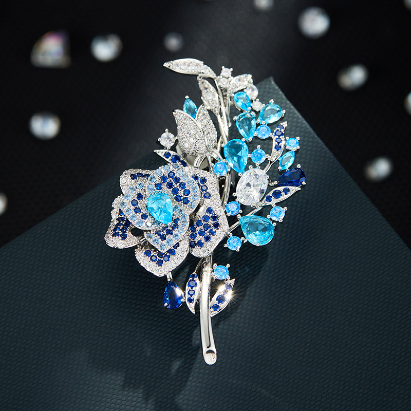 Retro Luxury Camellia Brooch, Fashionable and High-End Micro-Encrusted with Zirconium Dual-Purpose Pendant Pin, Popular Clothing Corsage