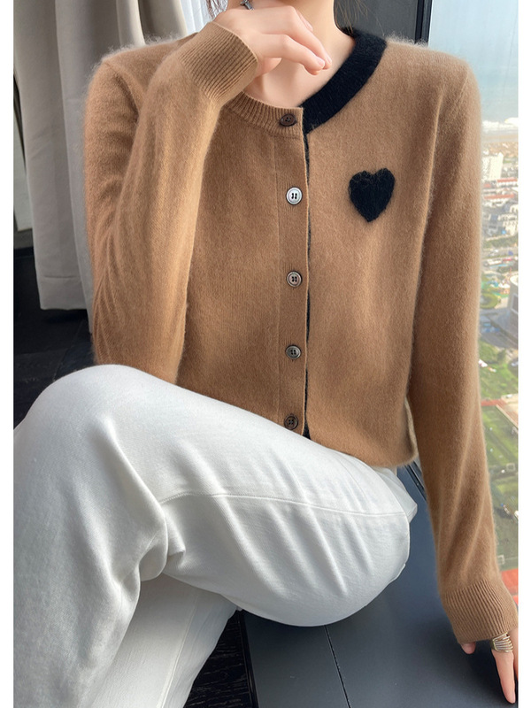 哥家商场同款女装2025秋季爱心圆领开衫女士山羊毛针织打底衫外穿|undefined