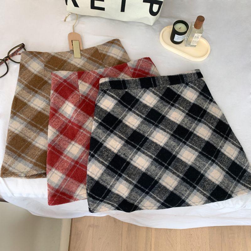 Retro woolen plaid autumn skirt