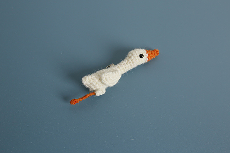 All Seasons Season Women's Gender Cute Pin Goose Yarn Knitting Women's Brooches 1 Piece