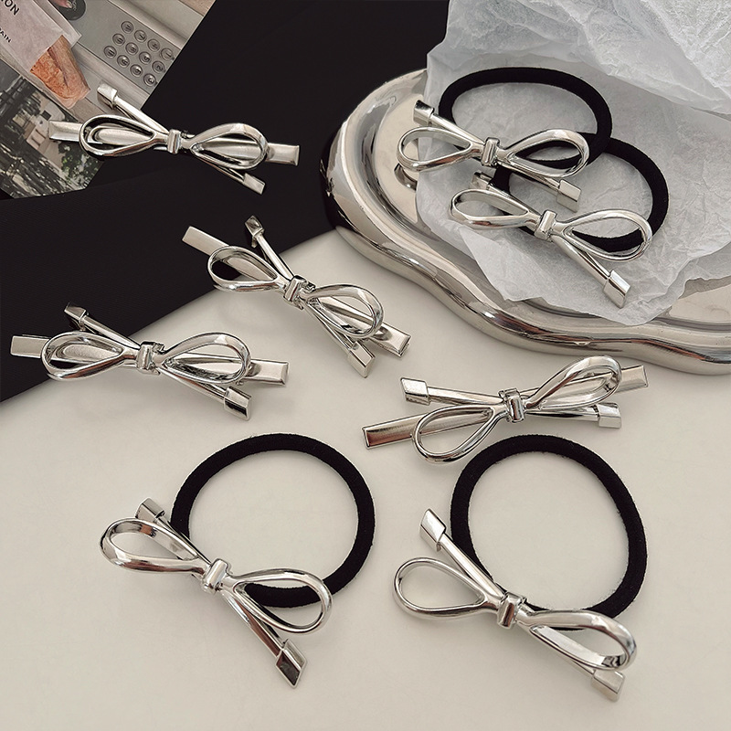 Minimalistisk silverfärgad hårklämma med rosett för kvinnor_voghion.com