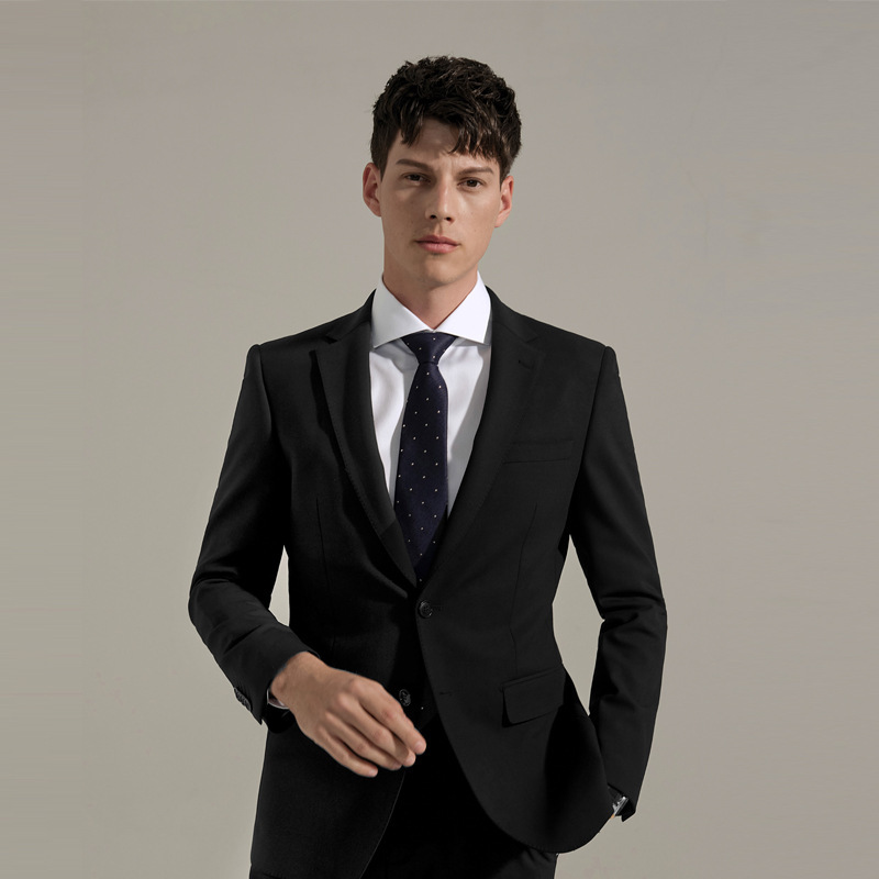 Men's black jacket—y version