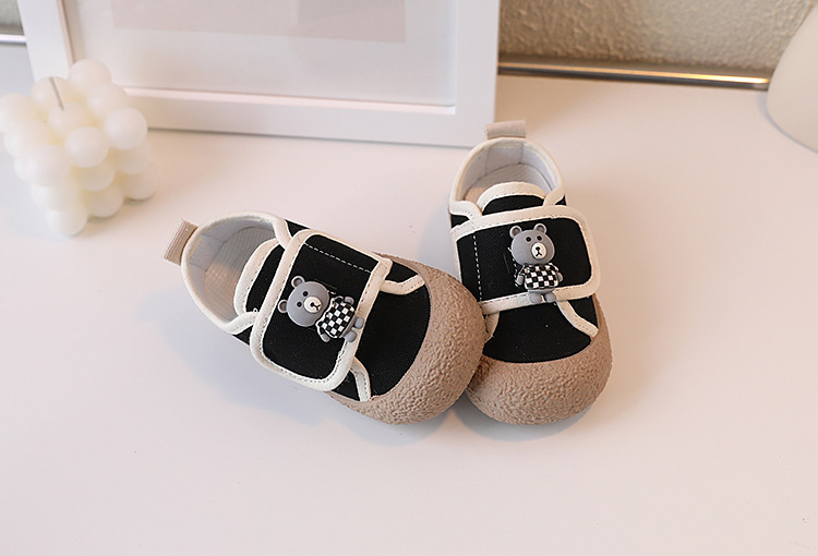 Koreanische Version von Kinder Canvas 2023 Frühling und Herbst Neue Jungen Casual Little Bear Girls Cartoon Weiche Sohlen Baby_voghion.com