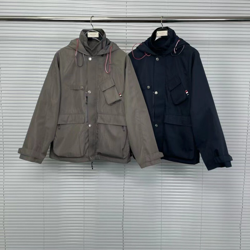 Factory Direct New TB jacket multi-pocket stitching hooded jacket versatile style jacket for men and women
