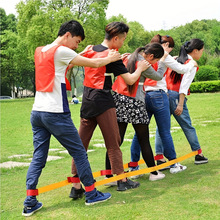 E 90954 Giant Foot Tie Game �����_�����Ȏ��羳���Q���l��