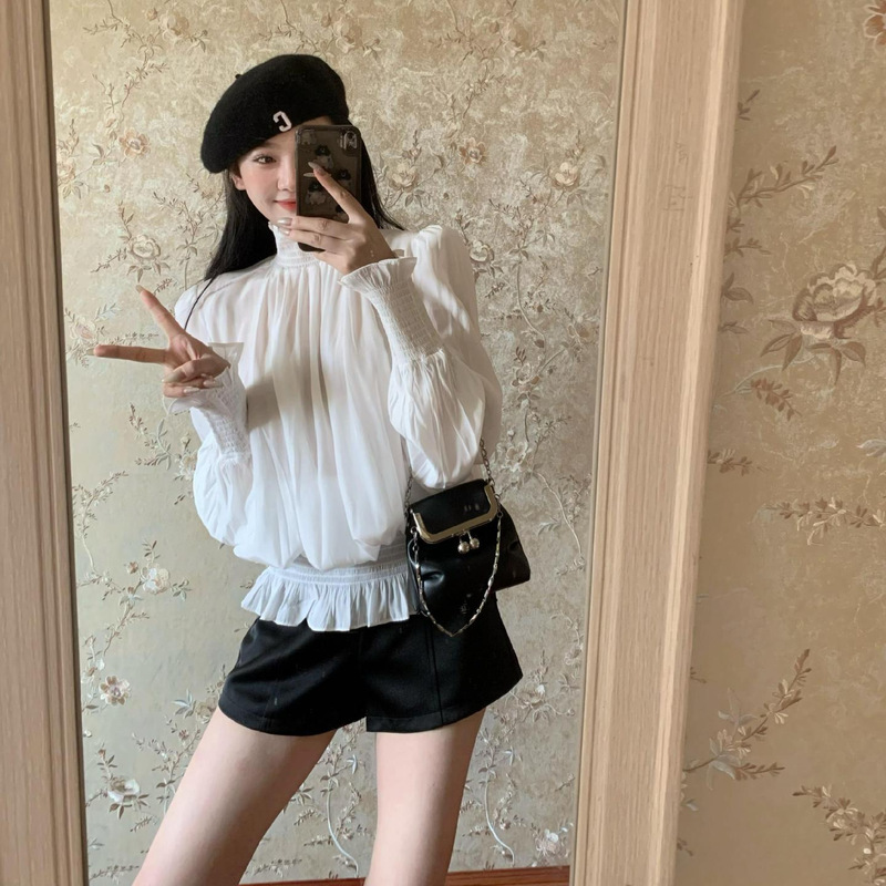 French-Style Pure Desire Petal Sleeve Off-White Stand-Collar Long-Sleeve Shirt for Women, New Spring Fashion, Stylish and Youthful Top