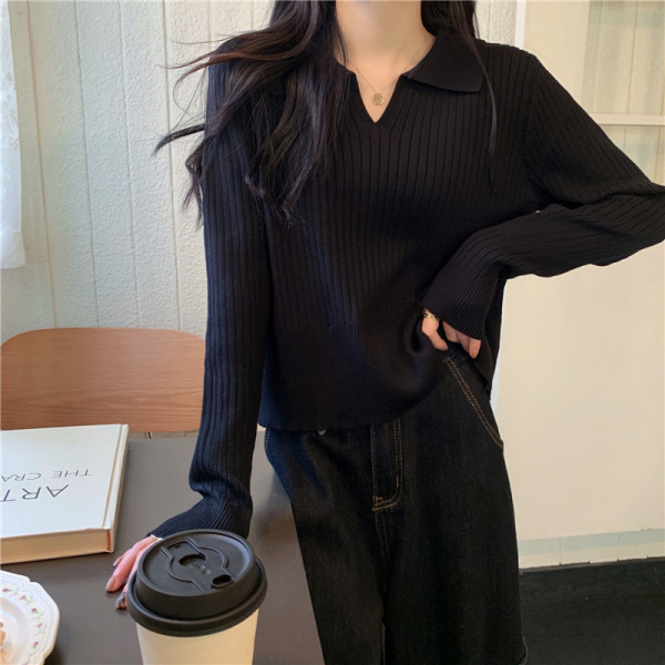 Retro apricot knitted autumn sweater