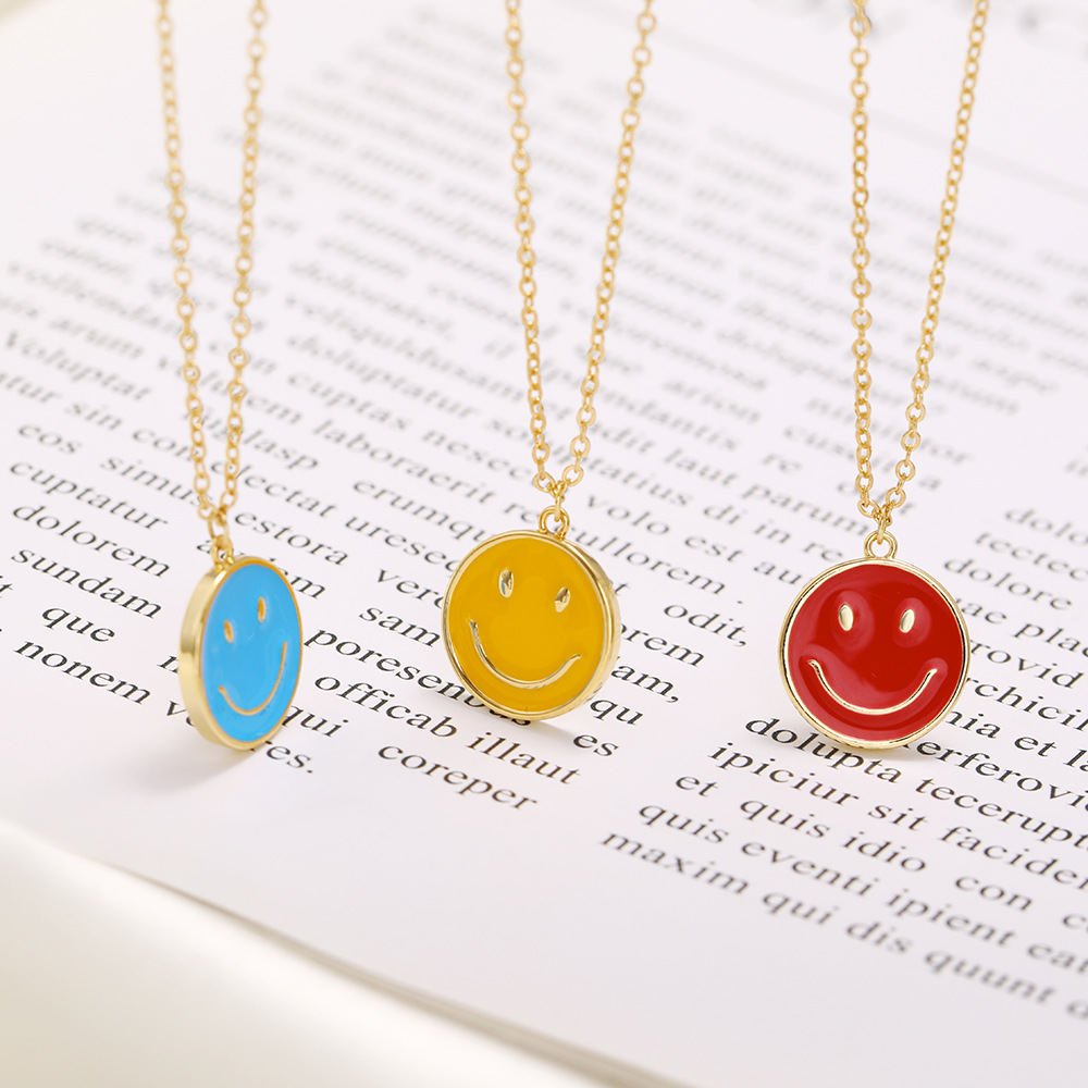 Summer New Smiley Face Copper Necklace 18K Color Preserving Jewelry Dripping Oil Smiling Face Clavic