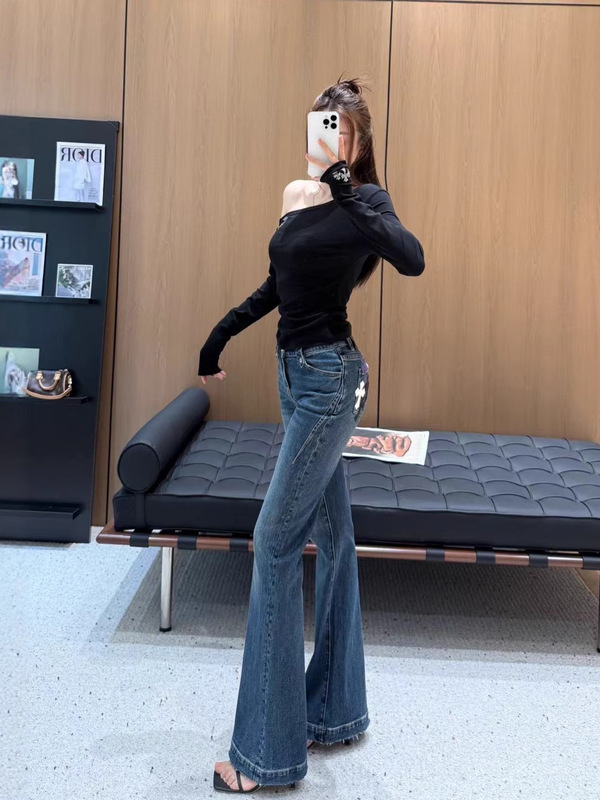 南油女装裤子批发2025早秋十字架口袋微喇叭牛仔裤女复古高腰显瘦|undefined