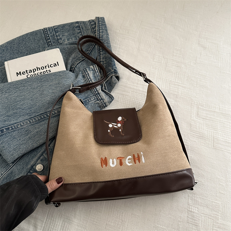 2024 nueva mochila de hombro de dibujos animados encantador bolso de brazo grande bolso de mano esmerilado bolso de mujer