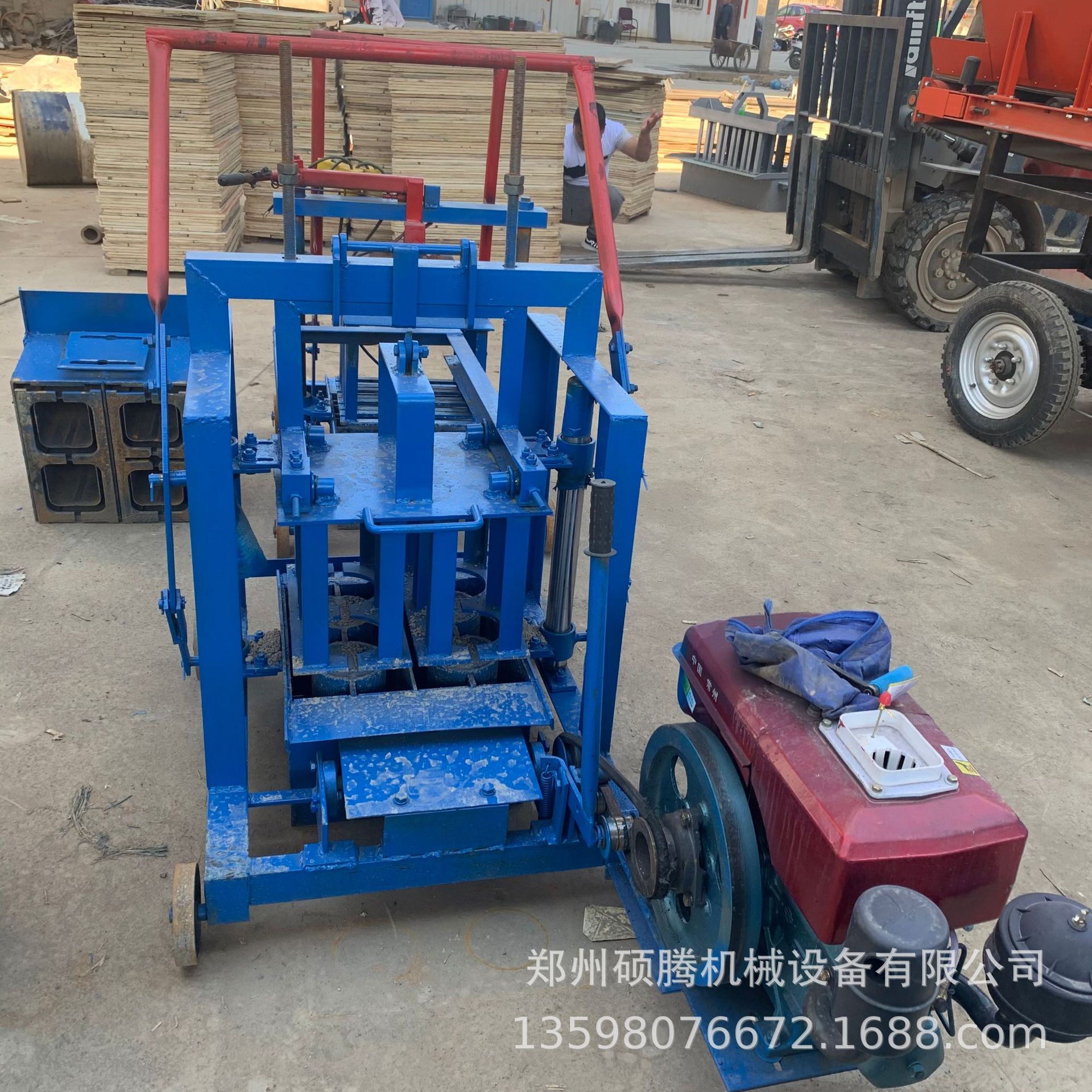 家用移动式免烧空心砖机  小型空心砖制砖机 梅花砖多孔砖制砖机