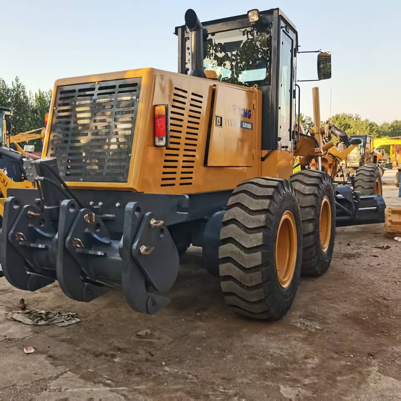 XCMG 180 nivelación GR2153 nivelación XCMG nivelación GR215GR180 exportación de comercio exterior