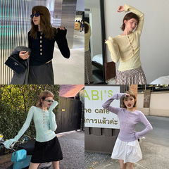 UNITY モードドーパミン中空デザインウールニット底シャツ初秋ホットガールスリムセーター女性のための