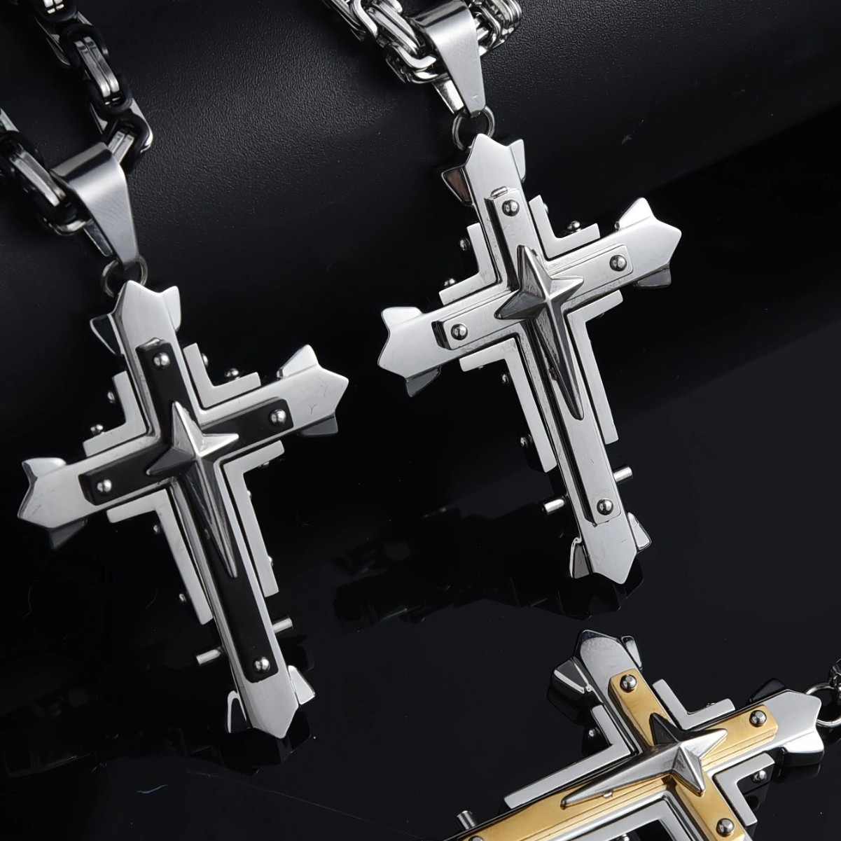 Stainless Steel Three-layer Cross Pendant Necklace For Men_voghion.com