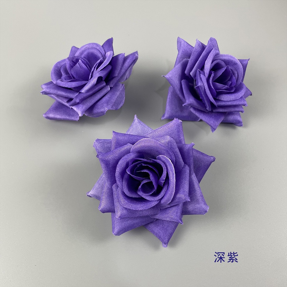 Morado oscuro