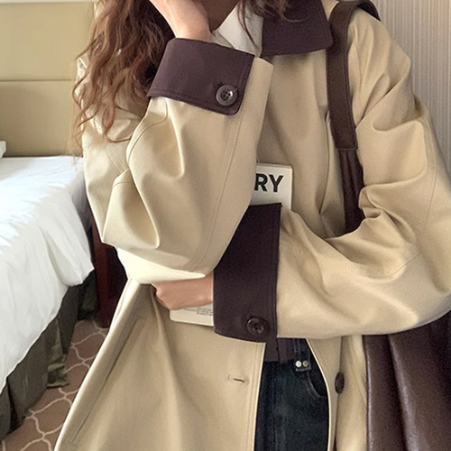 Fashionable and contrasting color mid-length retro windbreaker jacket 2023 autumn new Korean style design and milky style wear