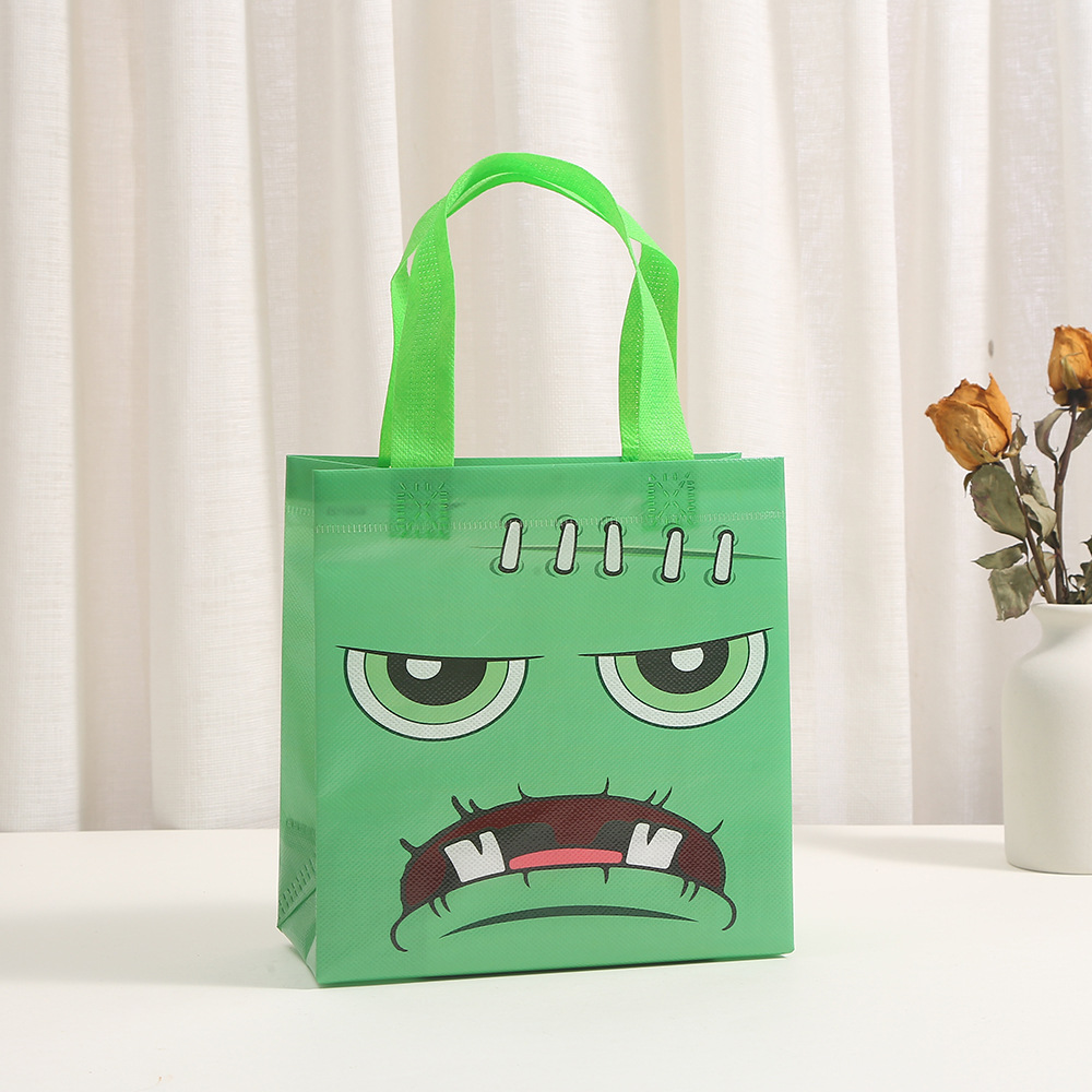 Bolsa no tejida Bolsa de tela no tejida de Halloween Bolsa de embalaje de compras impresa Bolsa de regalo de dulces de fiesta al por mayor