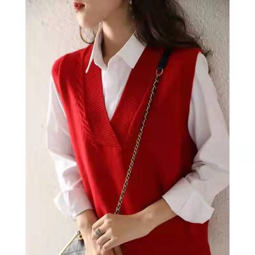 Women's Spring New V-neck Sweater Vest Top Knit Cardigan Wool Yarn Outerwear Solid Color Little Jacket