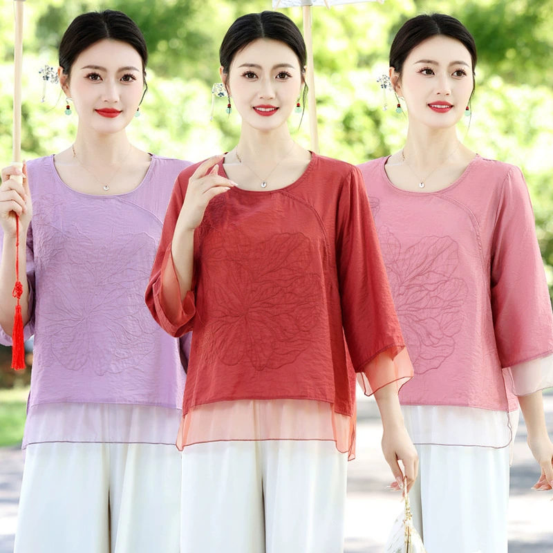 Мама среднего возраста летняя футболка с рукавами из семи точек