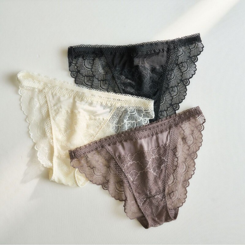 Comfortable and Breathable Silk Panties, Sexy Lace Briefs, Semi-Transparent Low-Waist Mulberry Silk Underwear, Comfortable and Breathable Comfortable and Breathable Silk Panties, Sexy Lace Briefs, Semi-Transparent Low-Waist Mulberry Silk Underwear, Comfortable and Breathable