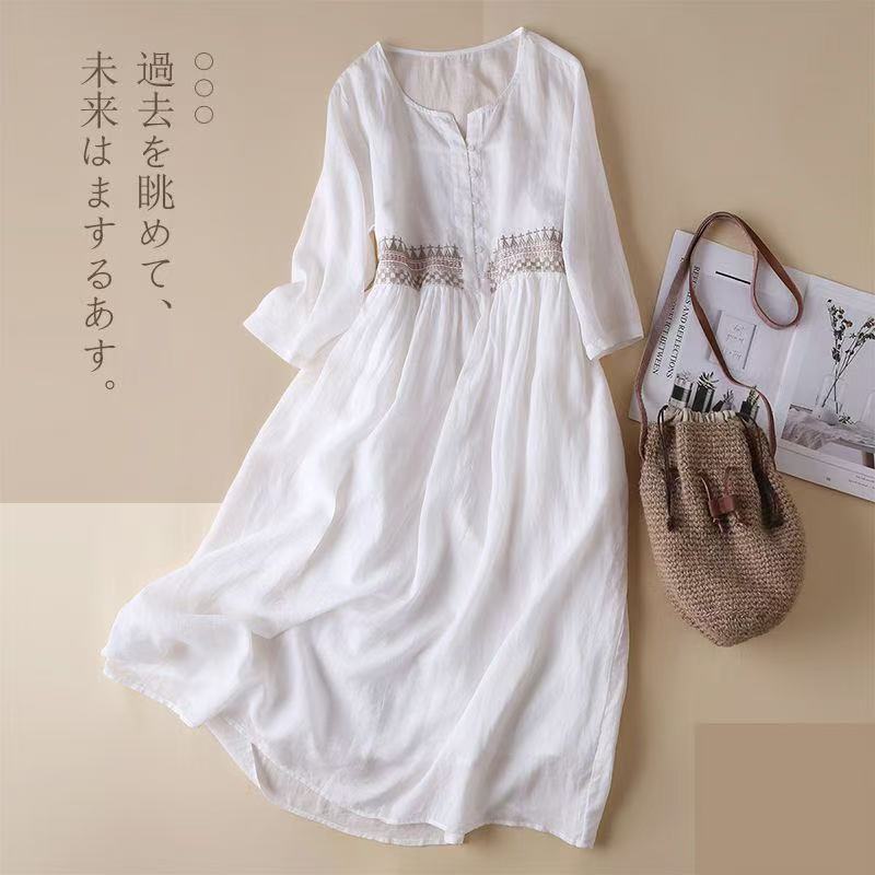 High-end Embroidered Cotton and Linen dress Summer Design Sense Ethnic Style Artistic Elegant plus size Seven-sleeve Mid-length Dress for Women