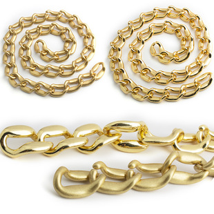 �羳�����n����Ʒ�\�Ͻ���b����朗l�r�н���朌��ý��ٽ�ɫ朗l