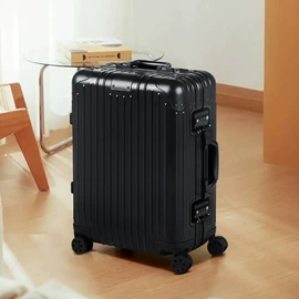 旅行箱;化妆箱;工具箱包