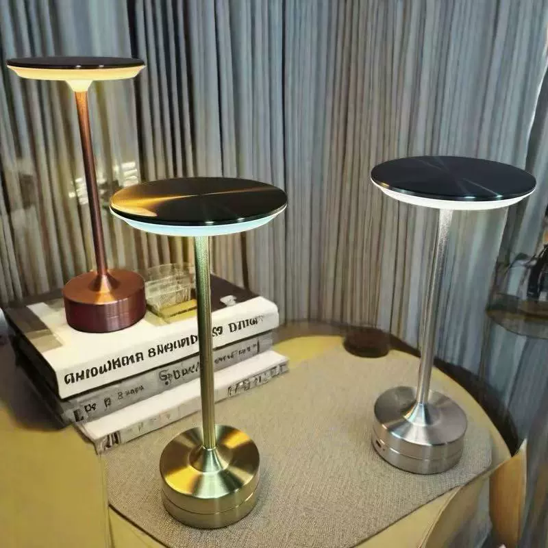 Новый светодиодный индукционный НЛО сенсорная настольная лампа для ресторана зарядка металлическая современная декоративная атмосфера настольная лампа трансграничная оптовая торговля