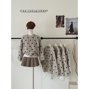 ����ɫ���c���^ë��Ů2025�¿��ﶬ�Ӻ������e㼑��L�ȴ�ᘿ���