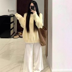 韩版奶黄色毛茸茸软糯圆领套头毛衣女小个子厚款仿貂绒打底针织衫