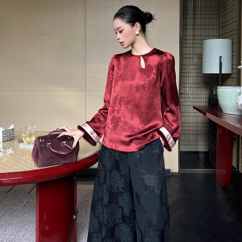 New Chinese-Style Silk-Blend Rayon Top with Cuffs Spliced with Ostrich Feather Lace, Stylish Single-Layer Base Shirt