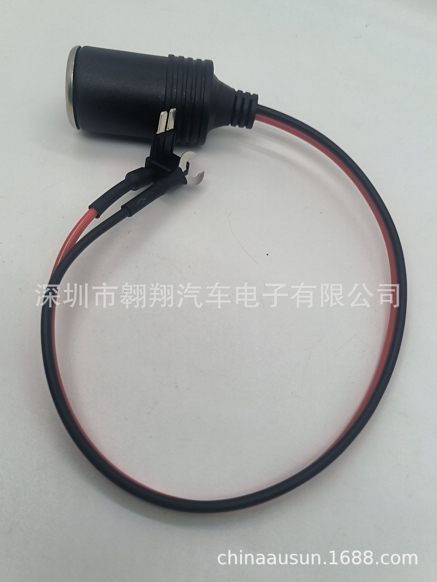 Car mounted modified cigarette lighter socket car fuse box electrical appliance connected to cigarette lighter mother seat with car charger mother seat